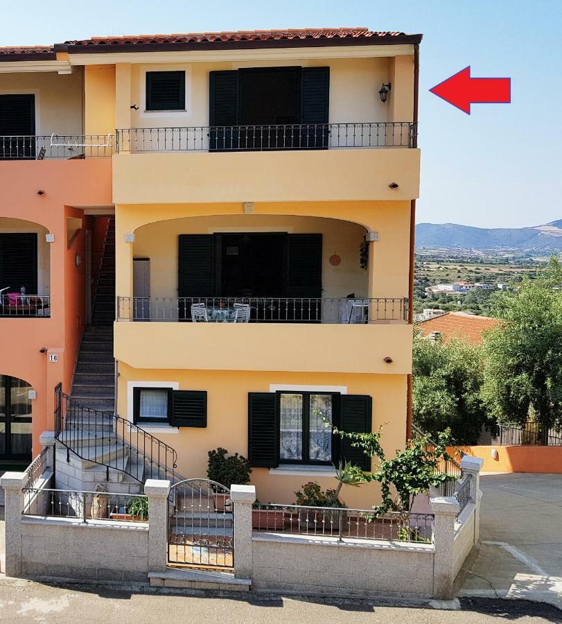 Borgo Lu Canali Da Gavino Apartment Бадези Екстериор снимка