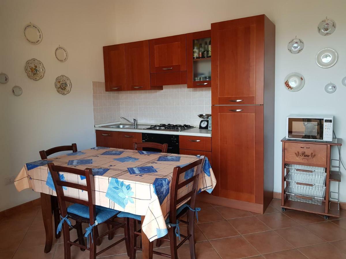 Borgo Lu Canali Da Gavino Apartment Бадези Екстериор снимка