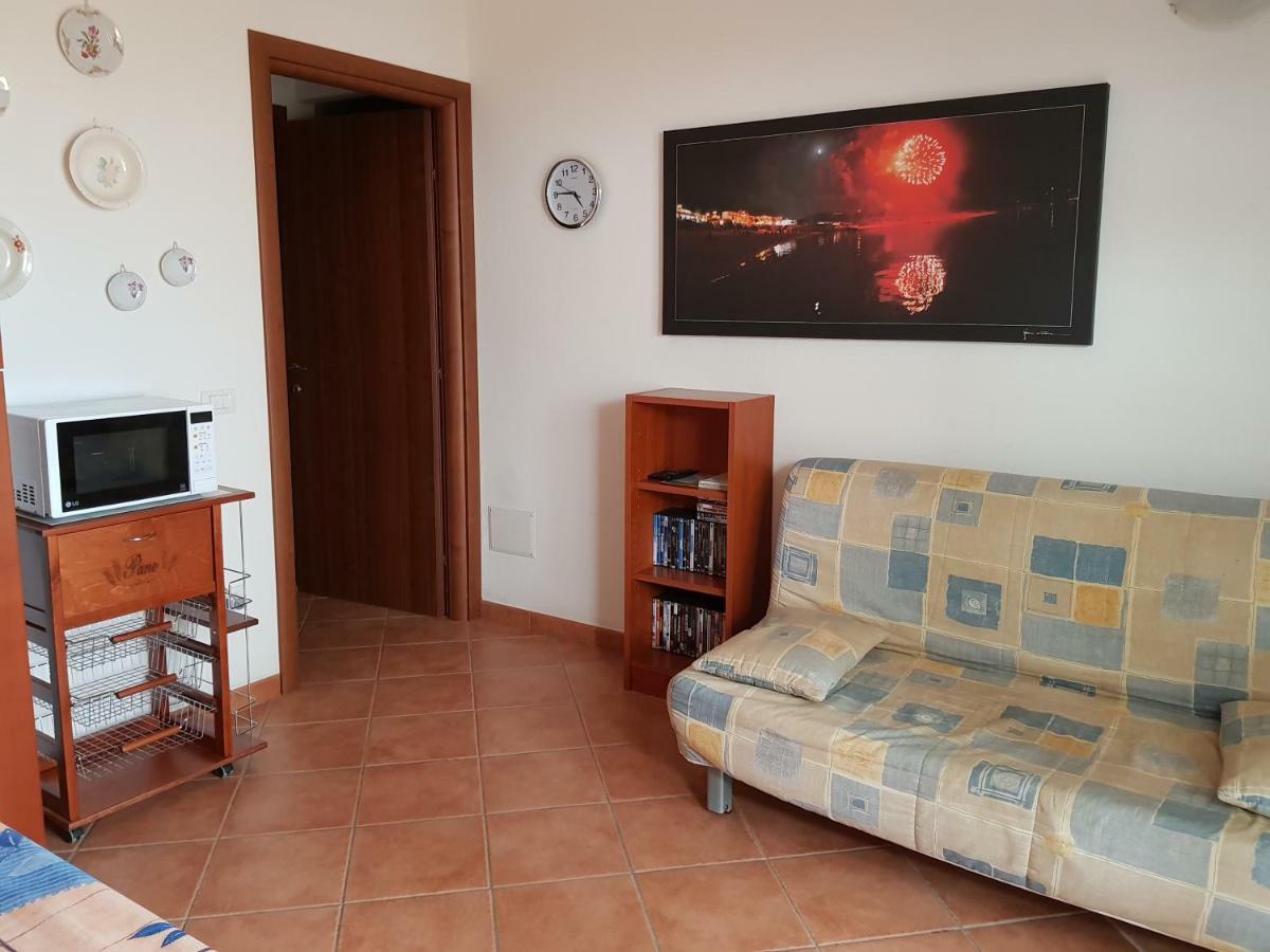 Borgo Lu Canali Da Gavino Apartment Бадези Екстериор снимка