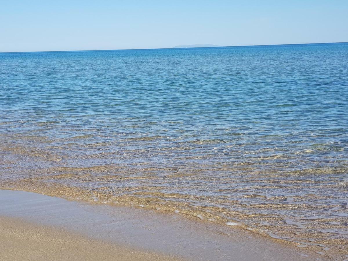 Borgo Lu Canali Da Gavino Apartment Бадези Екстериор снимка