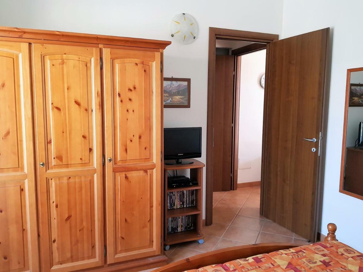 Borgo Lu Canali Da Gavino Apartment Бадези Екстериор снимка