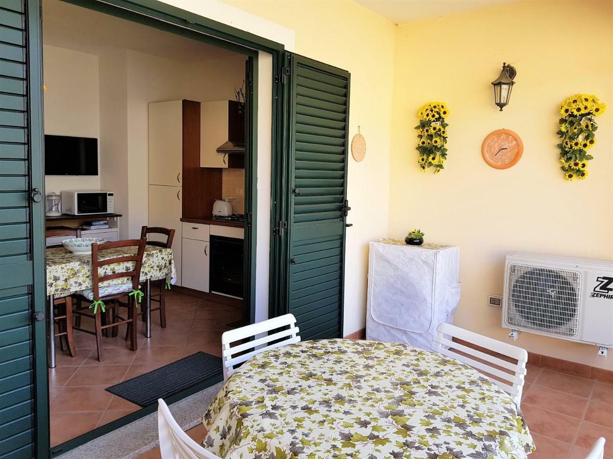 Borgo Lu Canali Da Gavino Apartment Бадези Екстериор снимка