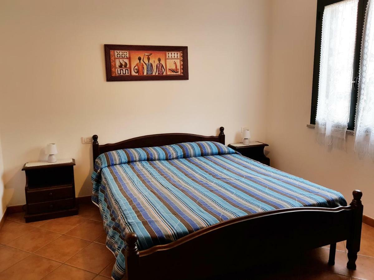 Borgo Lu Canali Da Gavino Apartment Бадези Екстериор снимка