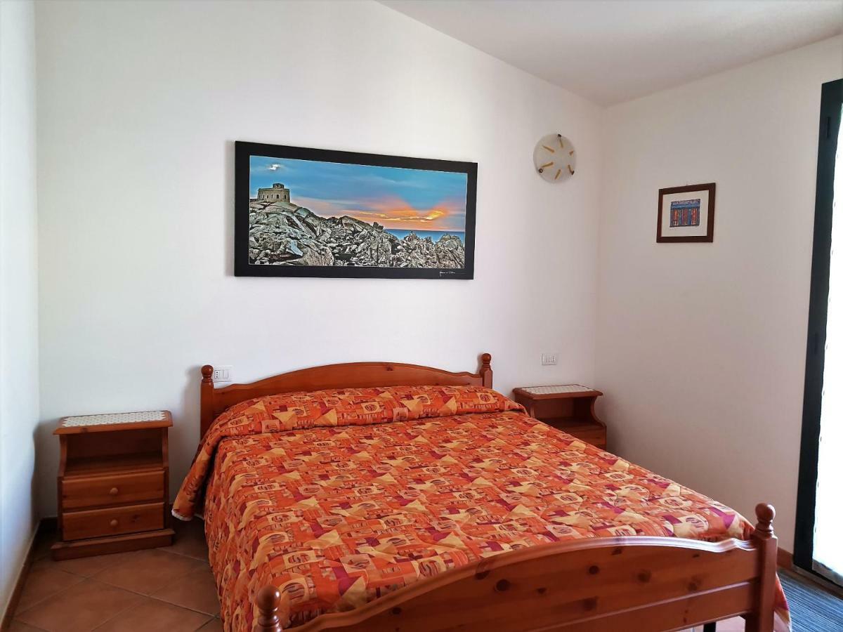Borgo Lu Canali Da Gavino Apartment Бадези Екстериор снимка