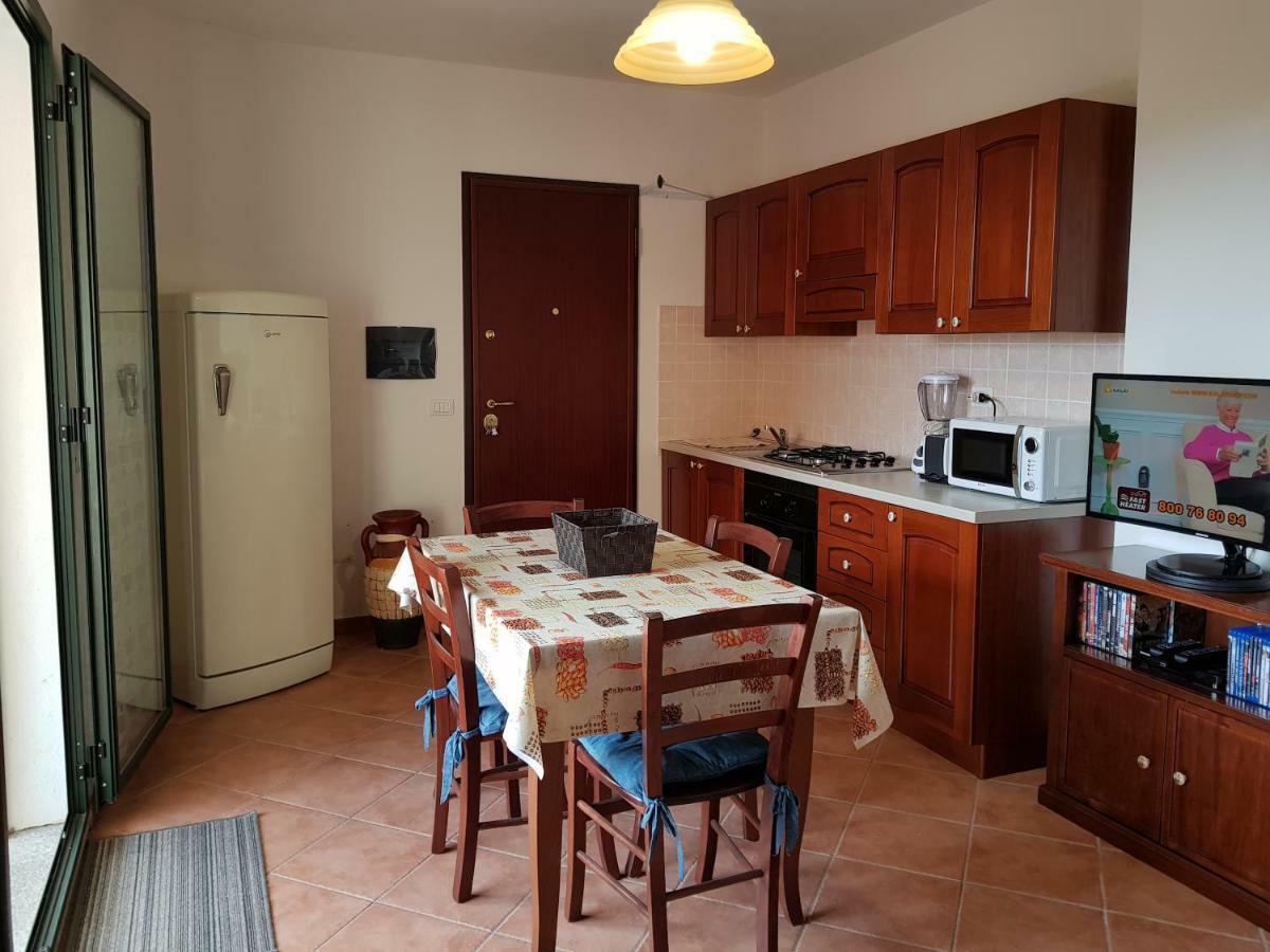 Borgo Lu Canali Da Gavino Apartment Бадези Екстериор снимка
