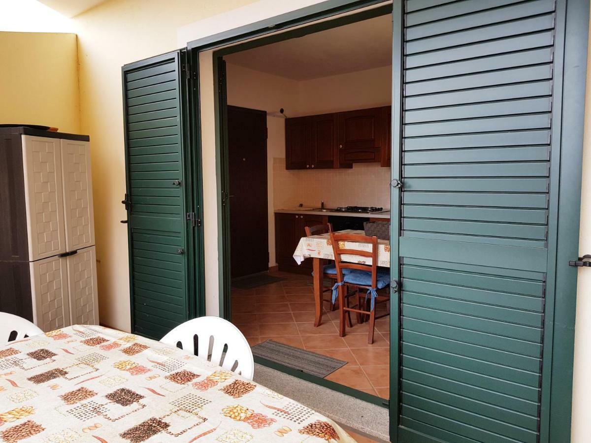 Borgo Lu Canali Da Gavino Apartment Бадези Екстериор снимка